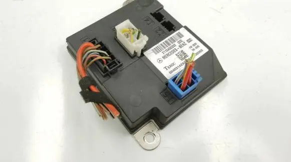 Mercedes-Benz E W211 Comfort/convenience module 2115455332