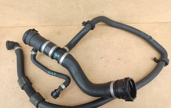 BMW 2 F22 F23 Engine coolant pipe/hose 7619255 17127619255