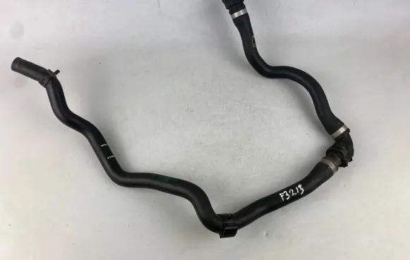 BMW 4 F32 F33 Engine coolant pipe/hose 9329643