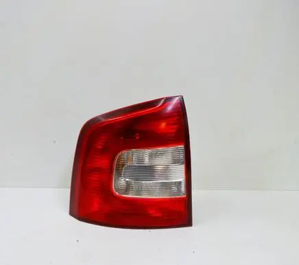 Skoda Octavia Mk2 (1Z) Rear/tail lights 1Z9945095A