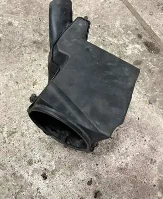 Ford Grand C-MAX Air intake duct part 76894513