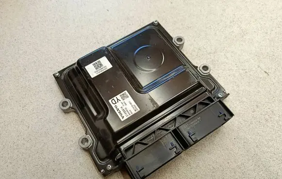 Volvo S90, V90 Engine control unit/module 31459914 0000055122 MB2797009811