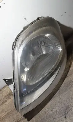 Opel Vivaro Headlight/headlamp 91165721