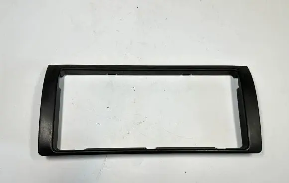 BMW X5 E53 Radio/GPS head unit trim 6908469 65526908469