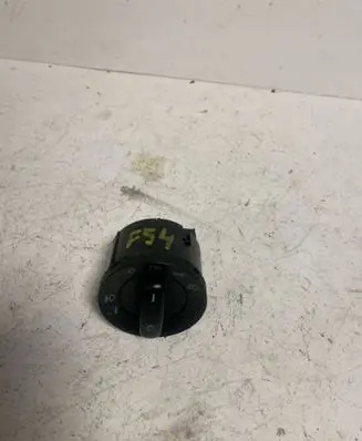 Volkswagen PASSAT B6 Light switch 1K0941431N