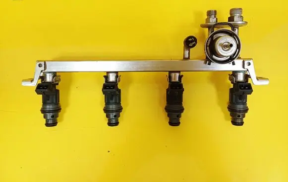 Opel Astra G Fuel main line pipe 0280155764 0280151045 0280160582