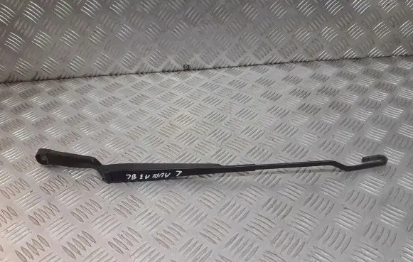 Audi A3 S3 8L Front wiper blade arm 1J1955409A