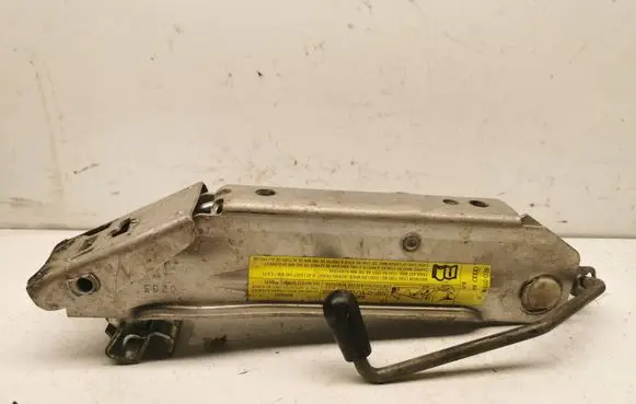 Audi A4 S4 B7 8E 8H Lift Jack 8E0011031M