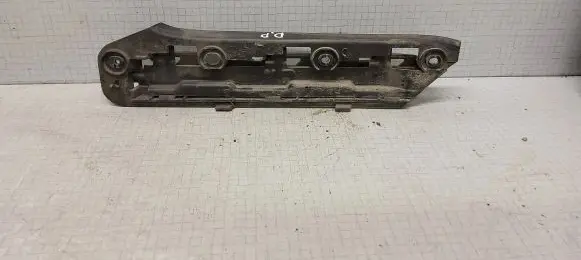 Volkswagen Caddy Front bumper mounting bracket 1T0807936