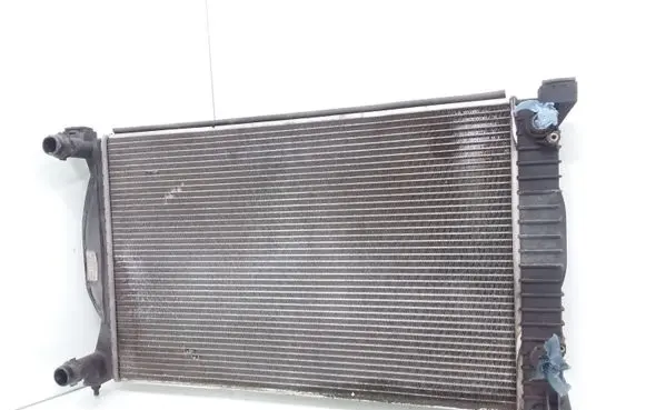 Coolant radiator