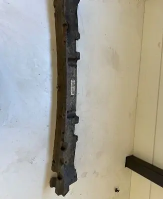 Front bumper foam support bar