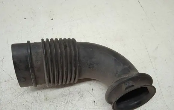 Mercedes-Benz Sprinter W906 Air intake duct part A9065280024