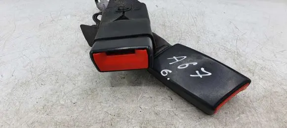 Toyota Avensis T270 Middle seatbelt buckle (rear) 609309000 080913102009 7348005060