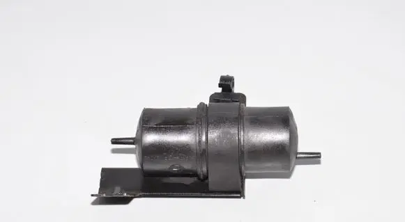 Vacuum air tank