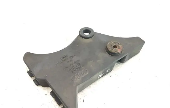 Audi A8 S8 D2 4D other engine part 057103927