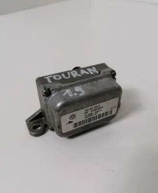 Volkswagen Touran I ESP acceleration yaw rate sensor 1K0907655B