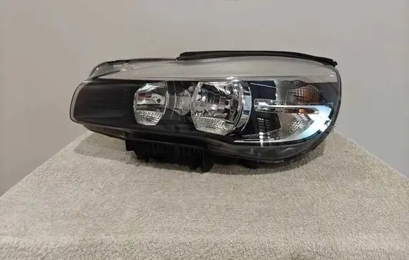 BMW 2 F45 Headlight/headlamp 7422573 4089V8137
