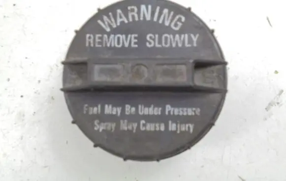 KIA Carnival Fuel tank cap
