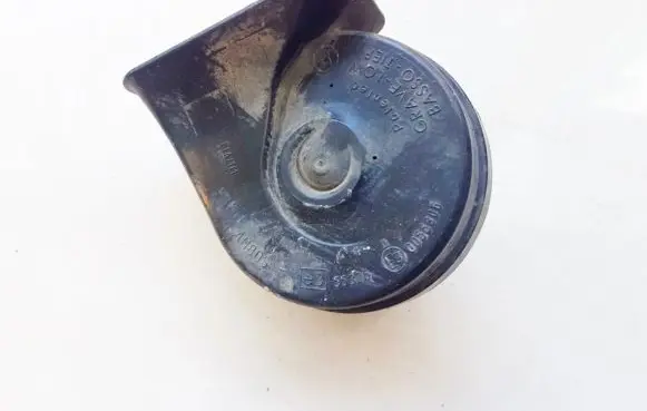 Mercedes-Benz E W210 Horn signal e30055306