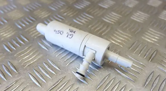 Mercedes-Benz GL X164 Headlight washer pump 