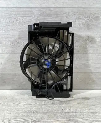 BMW X5 E53 Electric radiator cooling fan 6921323 B317807