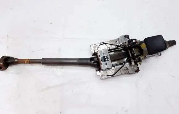 Volkswagen Touran I Steering wheel axle