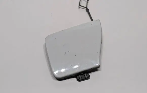Volkswagen Golf VIII Front tow hook cap/cover 5H0807241A