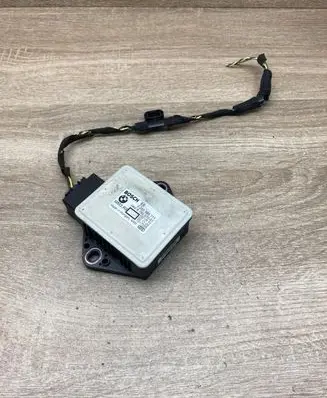 BMW 5 E60 E61 ESP acceleration yaw rate sensor 6782370 0265005711