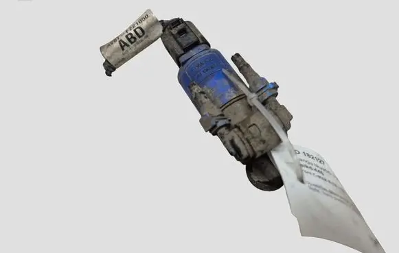 Ford C-MAX II Windscreen/windshield washer pump AV6113K082AA