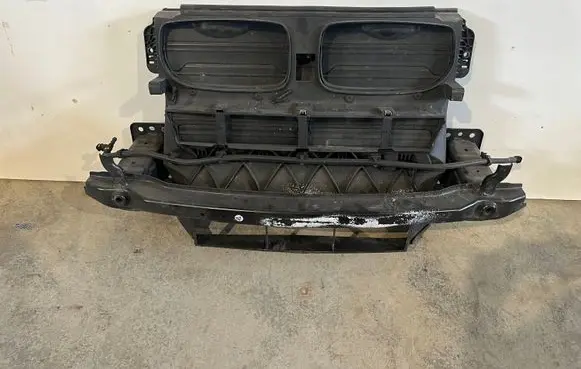 BMW X5 E70 Radiator support slam panel 7222953