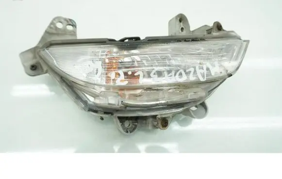 Mazda 3 II Front indicator light 