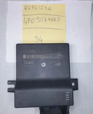 Audi A6 S6 C6 4F Gateway control module 4F0907468D