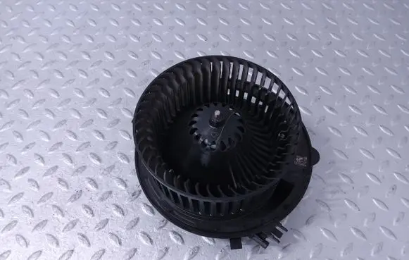 Skoda Karoq Heater fan/blower 5WB819015 CZ0160601370 5WB819015A