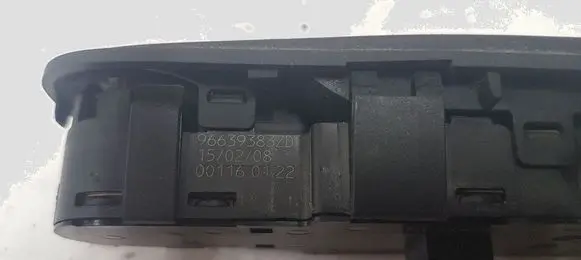 Citroen C4 I Picasso Electric window control switch 96639383ZD 532650