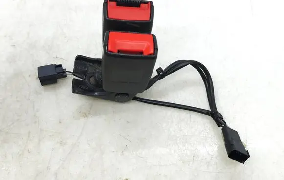 Ford Mondeo MK V Middle seatbelt buckle (rear) DS73F613K21 AC35B8 161661