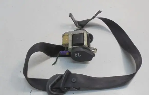 Seat Leon (1P) Set of seat belts 1P0857705A