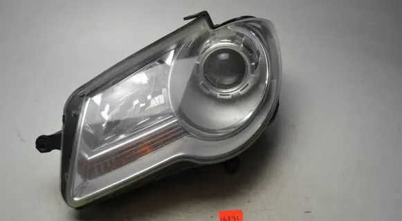 Volkswagen Touran I Headlight/headlamp 0301233201 1T1941005B