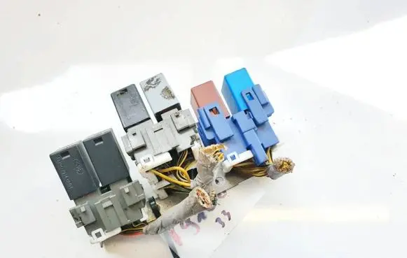 Honda CR-V Fuse box set 0332017315