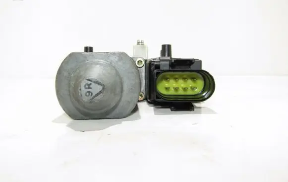 Audi A4 S4 B5 8D Rear door window regulator motor 114188101