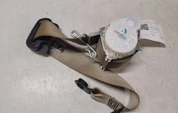 Jaguar XF Front seatbelt 34079525A 33035173 34079873