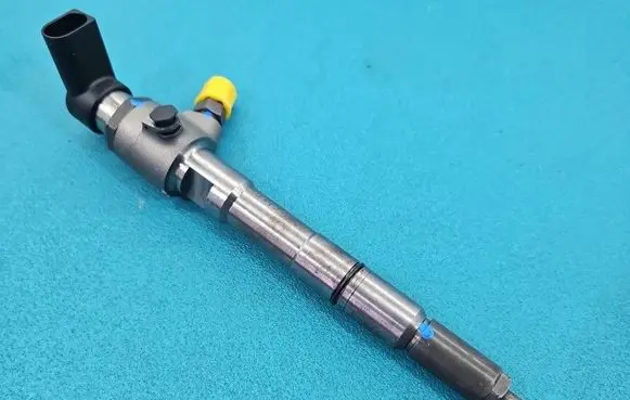 Volkswagen PASSAT B7 Fuel injector 03L130277B IMPRK1594340