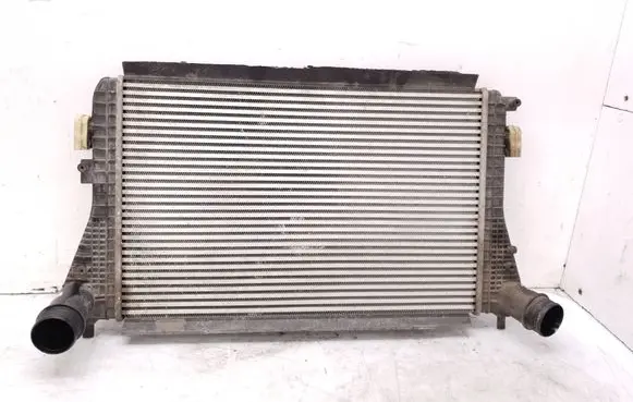 Volkswagen PASSAT B7 Intercooler radiator 3C0145805AN 17061325