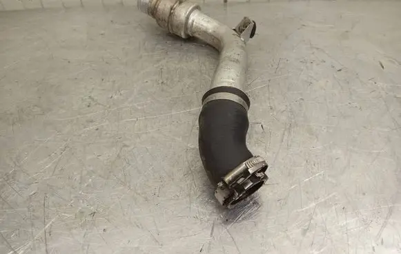 Porsche Cayenne (92A) Air intake hose/pipe 7P0145942
