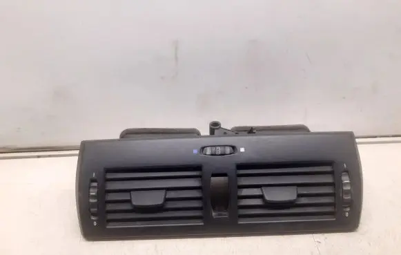 BMW X3 E83 Dash center air vent grill 3400074