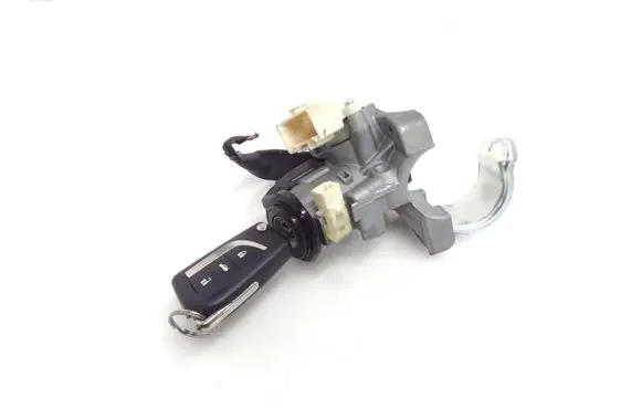 Toyota Avensis T270 Ignition lock 8978305030 625507000