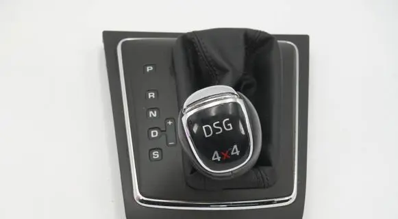 Skoda Yeti (5L) Gear selector 1Z1713203B