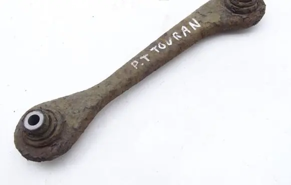 Volkswagen Touran I Rear control arm