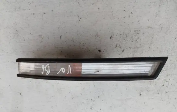 Front indicator light