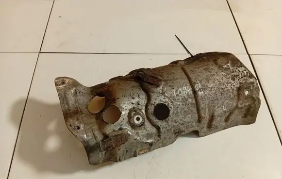 Ford Focus Other exhaust manifold parts 