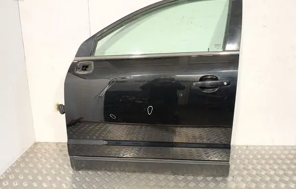 Opel Antara Front door